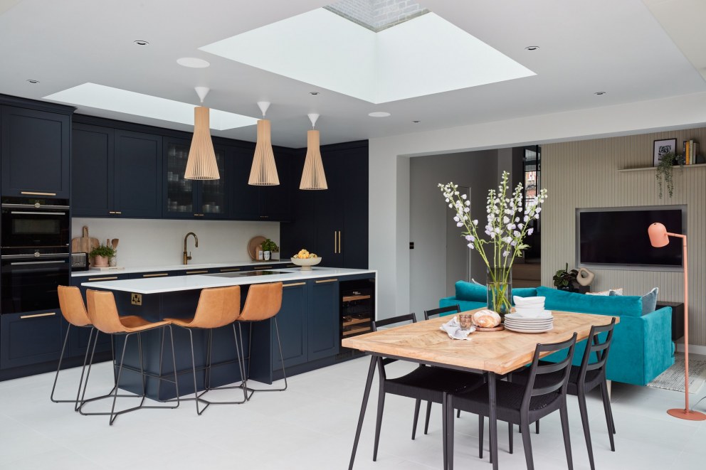 Vibrant family home | Kitchen & Informal Dining & Living Room  | Interior Designers